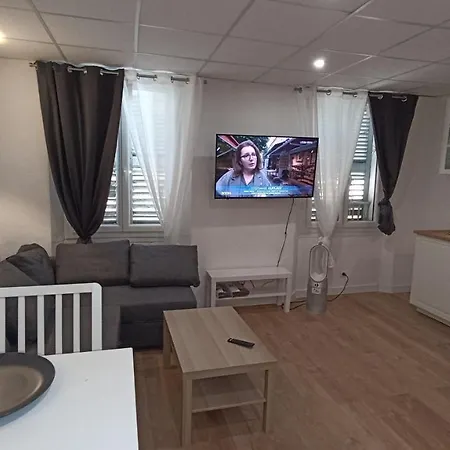 Neuf Climatise Centre #5 Apartamento *